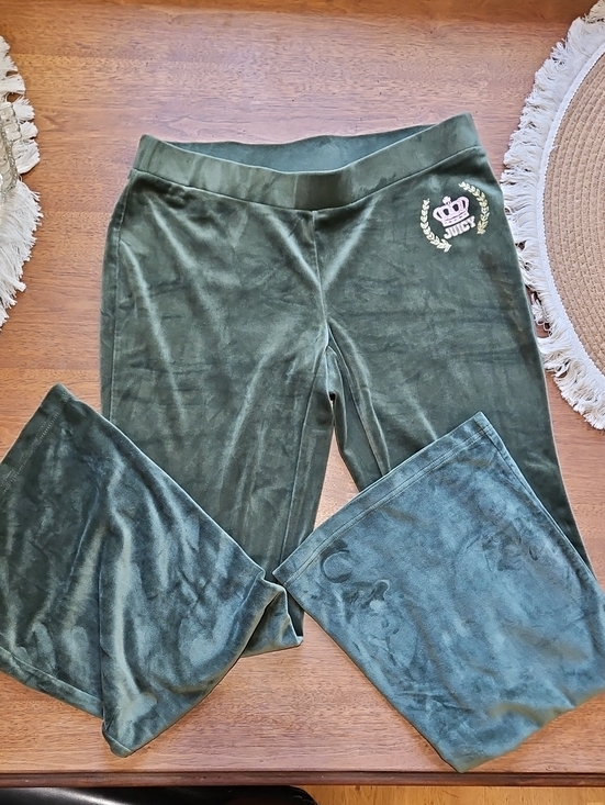 Juicy Couture Pants - Juicy Couture Olive Green Velour Leggings with Crest